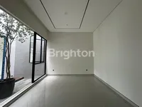 WhatsApp Image 2025 11 12 at 17.44.04 1