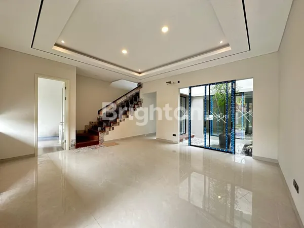 image RUMAH BARU MODERN MINIMALIS DI CITRALAND DEKAT GWALK, PAKUWON DAN GRAHA FAMILY (2)