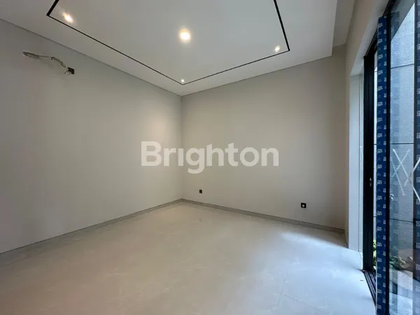 image RUMAH BARU MODERN MINIMALIS DI CITRALAND DEKAT GWALK, PAKUWON DAN GRAHA FAMILY (3)