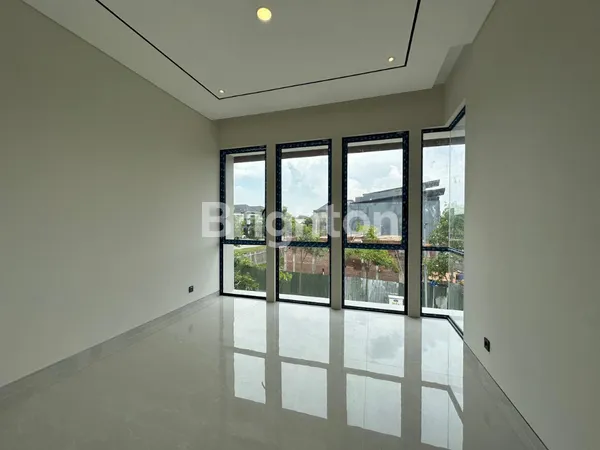 image RUMAH BARU MODERN MINIMALIS DI CITRALAND DEKAT GWALK, PAKUWON DAN GRAHA FAMILY (7)