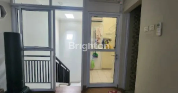 image RUMAH DI TANJUNG DUREN, JAKARTA BARAT (8)