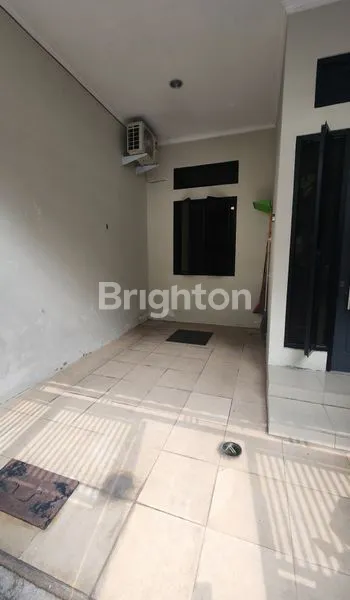 image RUMAH DI TANJUNG DUREN, JAKARTA BARAT (2)