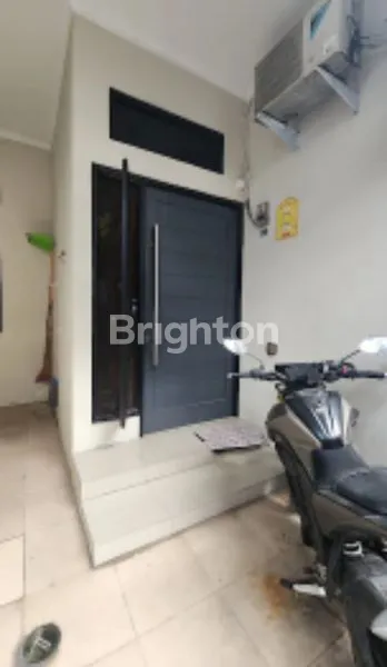 image RUMAH DI TANJUNG DUREN, JAKARTA BARAT (4)