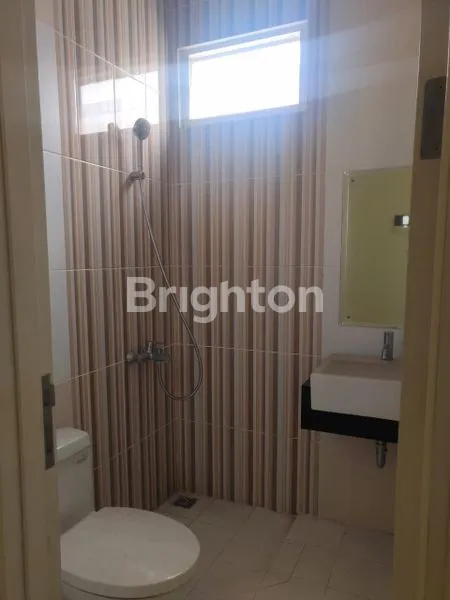 image RUMAH CANTIK SIAP HUNI DI GADING SERPONG (4)