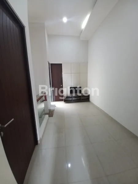 image RUMAH MODERN MINIMALIS MULYOSARI PRIMA UTARA (4)