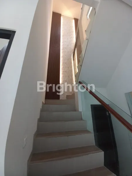 image RUMAH MODERN MINIMALIS MULYOSARI PRIMA UTARA (7)