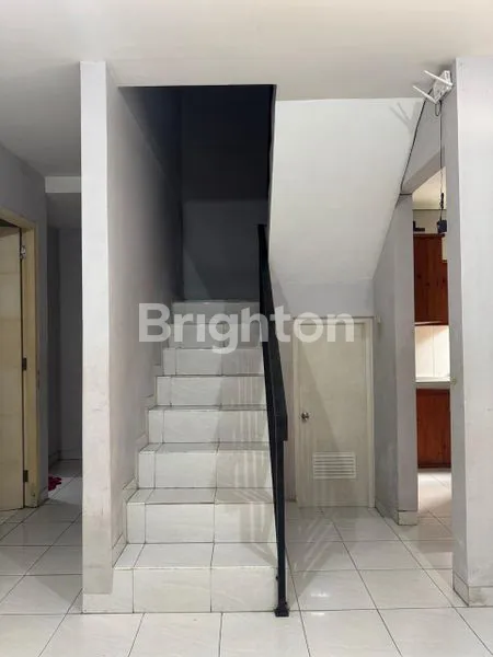 image JADE PARK SERPONG 1.RUMAH SIAP HUNI DIJUAL (2)