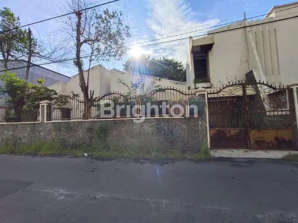 image DIJUAL RUMAH LEBAK JAYA AREA TAMBAKSARI DEKAT RAYA KENJERAN MERR KEDUNG COWEK PAKUWON CITY SURABAYA (1)