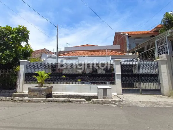 image DIJUAL RUMAH LEBAK ARUM AREA TAMBAKSARI DEKAT RAYA KENJERAN KALIJUDAN MERR SURABAYA (1)