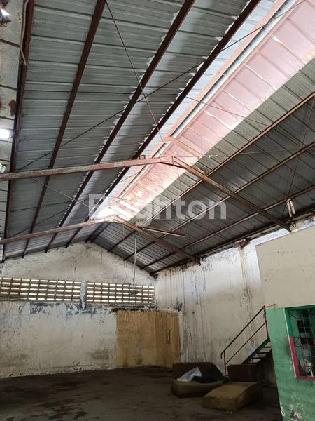 image TANAH PER METER HANYA 5 JUTAAN BONUS BANGUNAN GUDANG 9X20  KUTISARI SELATAN DEKAT SIWALANKERTO AYANI JEMURSARI RUNGKUT TENGGILIS RAYA MERR RUNGKUT INDUSTRI (5)