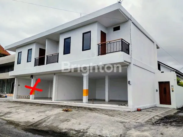 image SHOP FOR RENT 56 M2 NEAR BEACH PERERENAN (2)