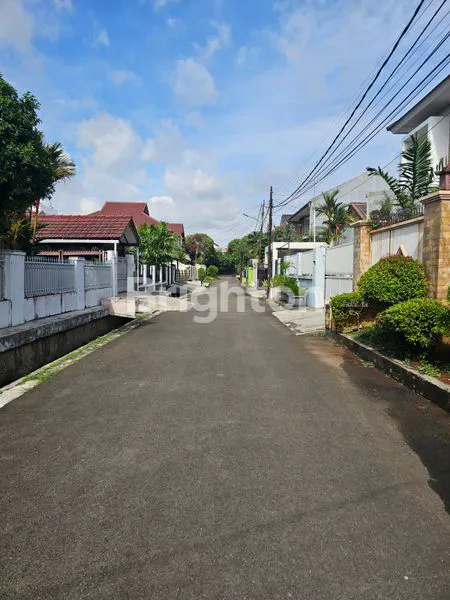 image TANAH KAVLING DAN  BANGUNAN GARASI  DI LOKASI PREMIUM DI DUREN SAWIT\N (1)