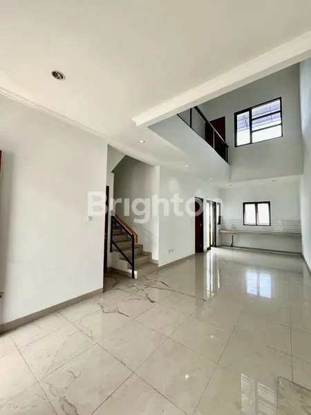 image RUMAH STRATEGIS DEKAT UNIVERSITAS TERBUKA DAN GERBANG TOL PONDOK CABE TANGERANG SELATAN (2)