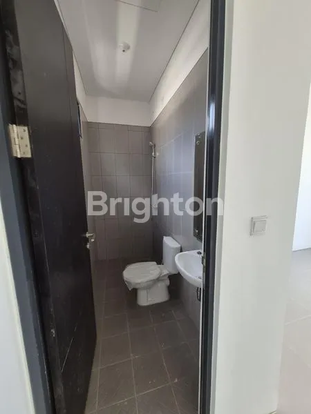 image RUMAH MEWAH 2 LANTAI DI BATAM CENTRE (5)