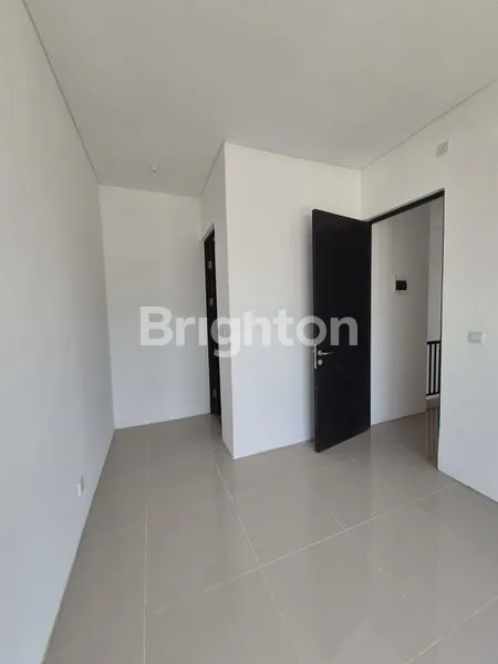 image RUMAH MEWAH 2 LANTAI DI BATAM CENTRE (6)