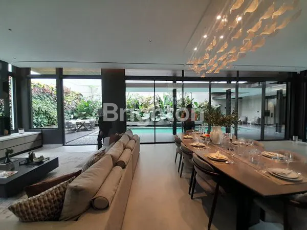 image RUMAH LUX PALING PREMIUM XANDARI SUMMARECON BANDUNG (8)