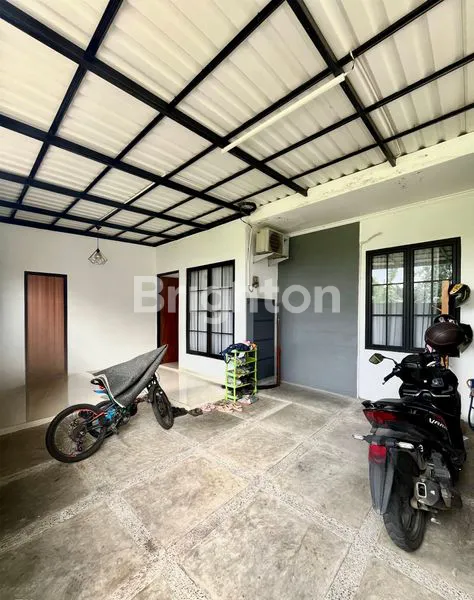 image RUMAH BARU RENOVASI DEKAT UNIVERSITAS TERBUKA PONDOK CABE TANGERANG SELATAN (1)