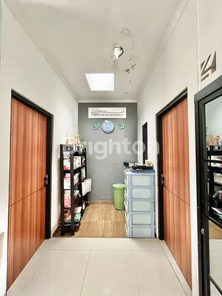 image RUMAH BARU RENOVASI DEKAT UNIVERSITAS TERBUKA PONDOK CABE TANGERANG SELATAN (7)