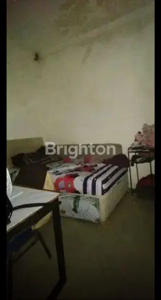 image RUMAH YANG STRATEGIS DI PEKAYON JAKARTA TIMUR (5)