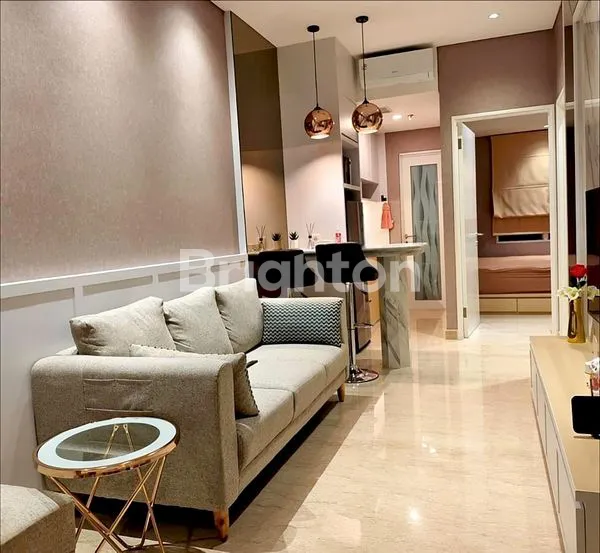 image JUAL / SEWA APARTMENT PODOMORO - FULL FURNISHED MEWAH - UK. 56 M2 - 2 BR - TOWER LINCOLN ( FAVORIT ) - LANTAI 11 (1)