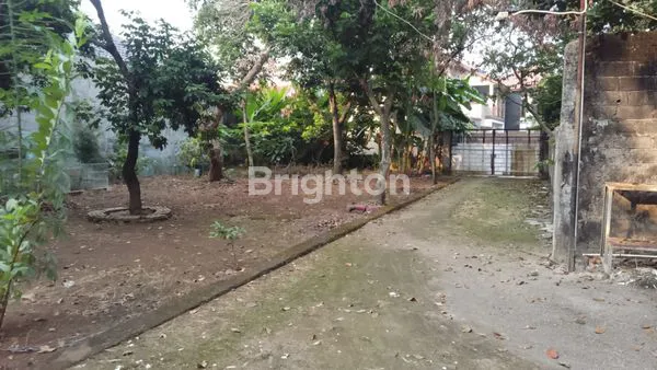 image KESEMPATAN EMAS TANAH DAN BANGUNAN STRATEGIS DI LEBAK BULUS, JALAN GRAFIKA, JAKARTA SELATAN (3)