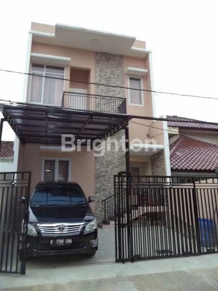 image RUMAH KOS 8 KT DI GADING SERPONG, SHM (1)