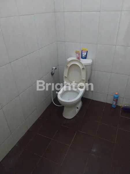 image RUMAH SANGAT STRATEGIS, SELANGKAH KE PINTU TOLL PANCORAN MAS DEPOK (5)