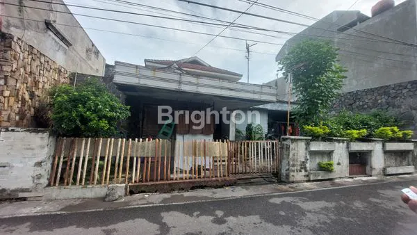 image RUMAH DI KAWASAN STRATEGIS MANAHAN BANJARSARI SOLO (1)