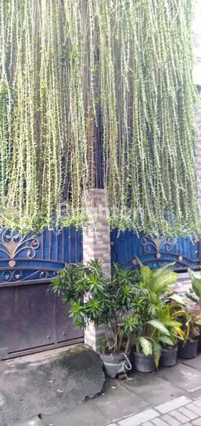 image RUMAH 2.5 LANTAI DAK BETON SURABAYA UTARA (2)