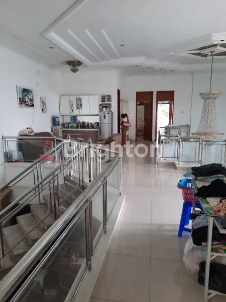 image JUAL RUMAH DHARMAHUSADA INDAH UTARA. DEKAT GALAXY MALL & UNAIR (6)