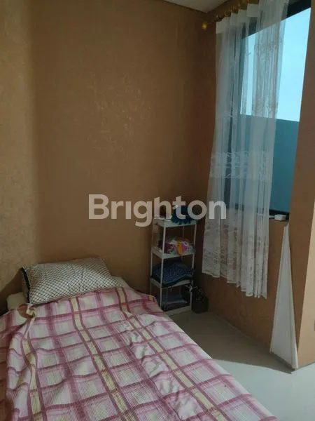 image DISEWAKAN RUMAH GRAND PAKUWON TIPE GLADSTONE TANDES SURABAYA BARAT (7)