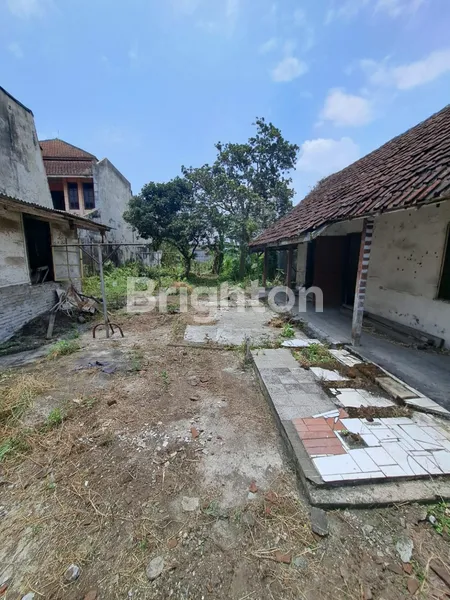 image RMH HITUNG TANAH NOL JALAN RAYA STRATEGIS PUSAT KOTA MALANG AREA BUNULREJO DKT RAMPAL (5)