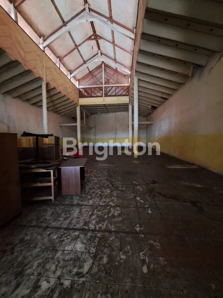 image RUMAH HITUNG TANAH NOL JALAN RAYA STRATEGIS PUSAT KOTA MALANG AREA BUNULREJO DEKAT RAMPAL (8)