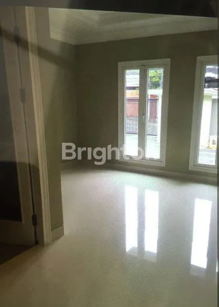 image HUNIAN ELITE KEMANG, 5 KT & KOLAM RENANG (3)