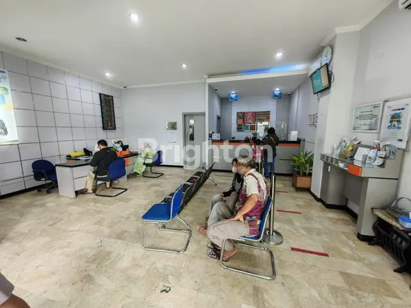 image RUKO 2 LANTAI STRATEGIS DI JL. URIP SUMOHARJO (8)