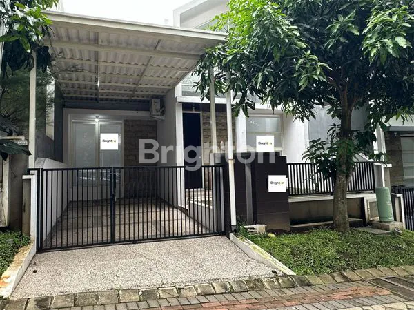 Gambar Property RUMAH ISTIMEWA BERADA DI DALAM PERUMAHAN AUSTIN