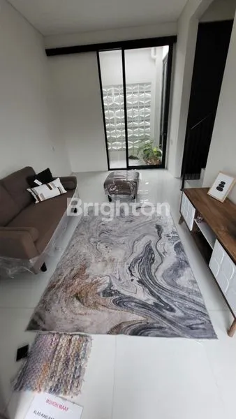 image RUMAH MINIMALIS MODERN DEKAT SUHAT MALANG (2)