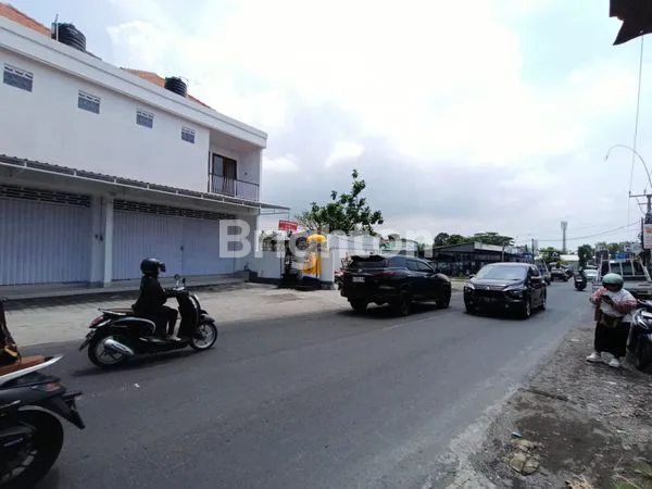 image RUKO STRATEGIS DI PERERENAN CANGGU (2)