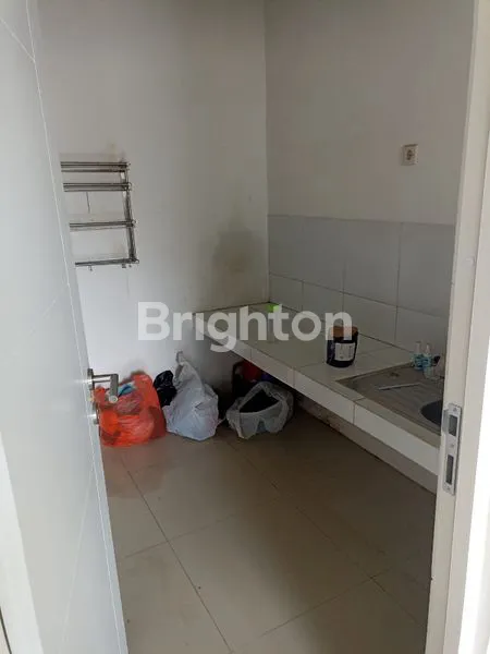 image RUMAH 2 LANTAI LOKASI STRATEGIS DEKAT SURAMADU RS.MITRA KELUARGA KENJERAN PASAR KAPASAN LEBAK JAYA KARANG EMPAT PACAR KELING RS HUSADA UTAMA RS KAPASARI PASAR ATOM ITC MEGA GROSIR (4)