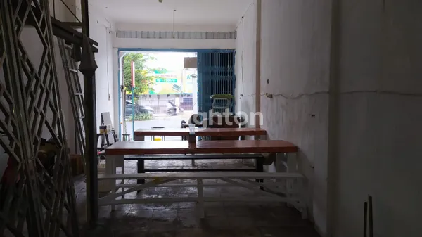 image DISEWAKAN RUKO 2 LT DEKAT PASAR GEMBLEGAN, MURAH SAJA DIBAWAH PASARAN. MINIMAL 3 THN (3)