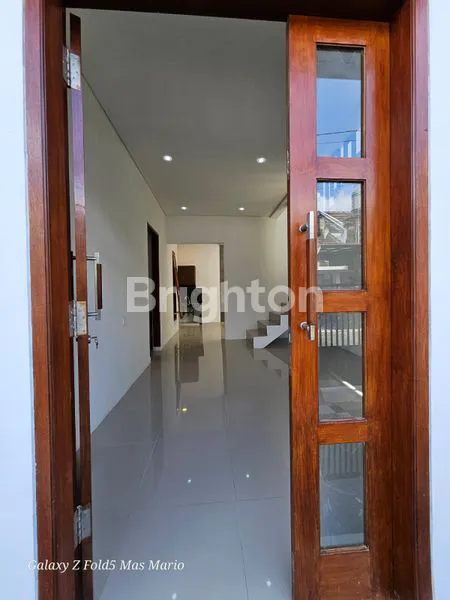 image RUMAH MODERN DEKAT SUHAT MALANG (6)