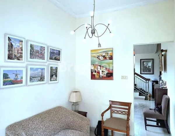 image RUMAH SIAP HUNI LT 200M² CIPETE (3)