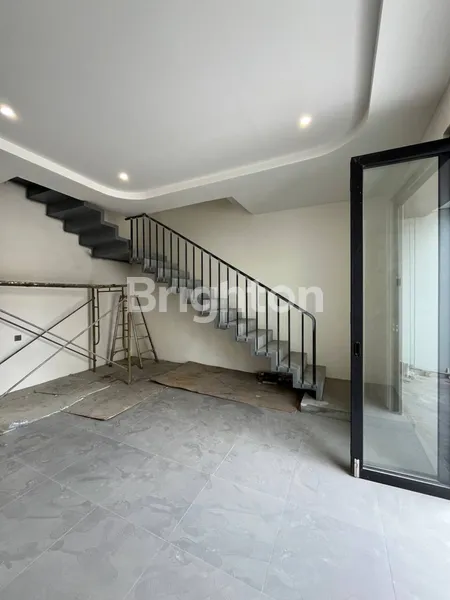 image RUMAH BARU LOKASI KLAMPIS SURABAYA DKT MERR, GALAXY MALL, ITS (2)