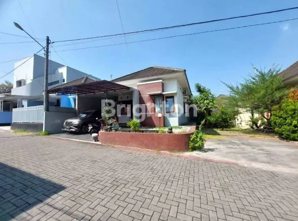 image RUMAH HOOK NYAMAN DI VILLA GADING, 3KT (2)