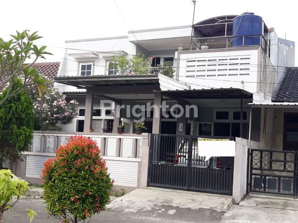 RUMAH SIAP HUNI 5 KAMAR 2 LANTAI VILA MELATI MAS SERPONG BSD
