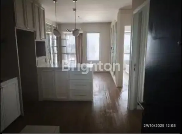 image DIJUAL APARTMENT NIFFARO PARK 2 BR LOKASI PASAR MINGGU, VIEW KOTA & SEMI FURNISHED  (2)