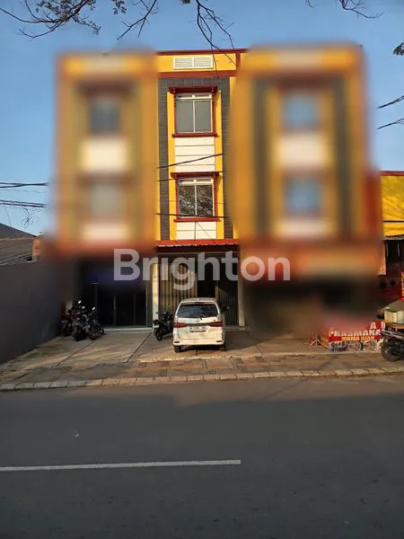 image RUKO BARU 3 LANTAI PERUMNAS KARAWACI (1)