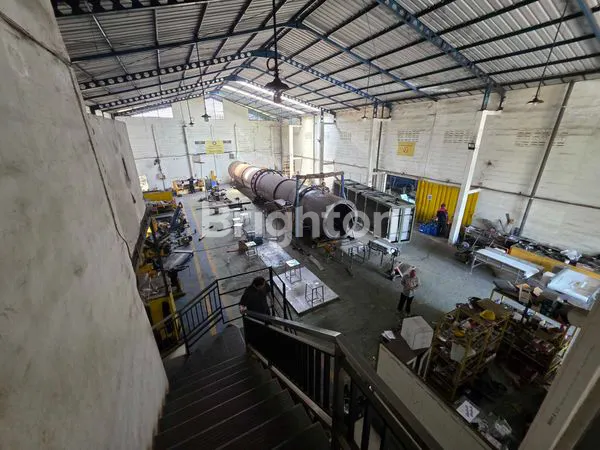 image RUMAH USAHA DI PARENGAN KRIAN (6)