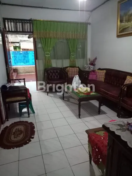 RUMAH SIAP HUNI DI KLENDER, DEKAT STASIUN & MALL