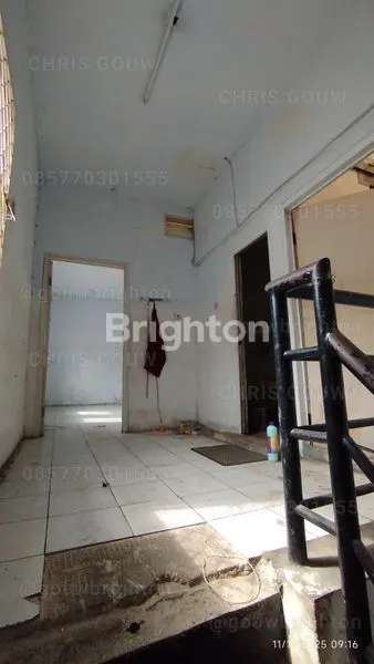 image DISEWAKAN RUKO 1,5 LANTAI 250 M² PARKIR LUAS MERUYA UTARA RAYA KEMBANGAN JAKARTA BARAT TAMAN MERUYA ILIR (6)